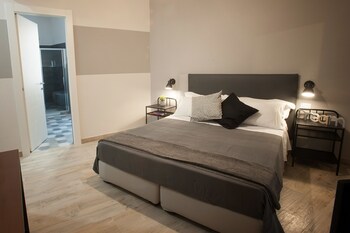 6thland rent rooms la spezia