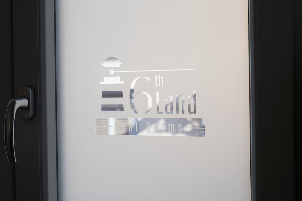 6thland rent rooms la spezia