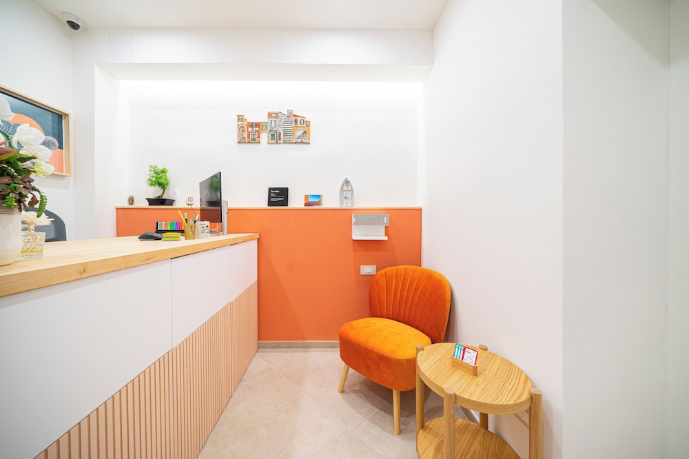 6thland rent rooms la spezia