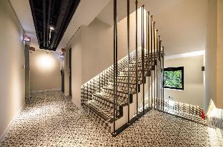 hotel moon