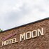 hotel moon