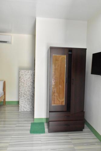 charlina rooms for rent