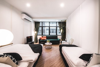 theme boutique hotel