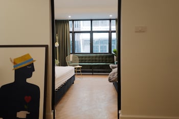 theme boutique hotel