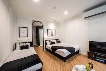 theme boutique hotel