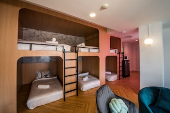 theme boutique hotel