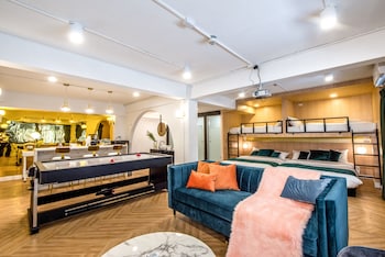 theme boutique hotel