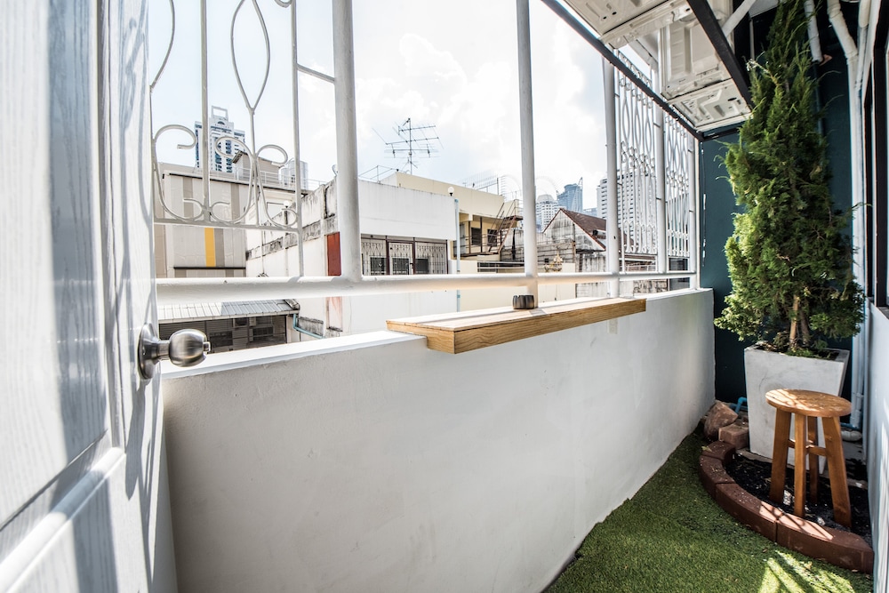 theme boutique hotel