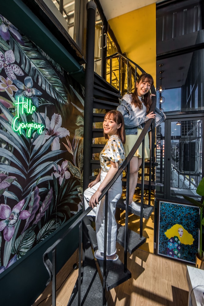 theme boutique hotel