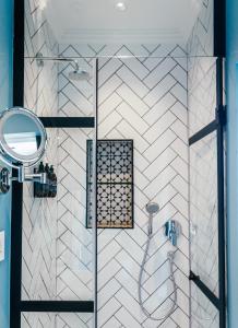 pineapple house boutique hotel