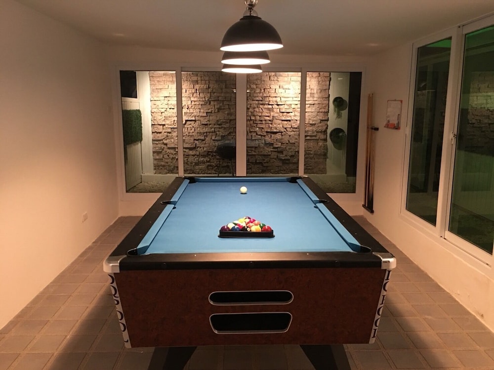 dojo pool villa