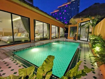 Dojo Pool Villa,41/36 Moo 12 Nhong Prue Banglamung Pattaya 20150,3.5 star