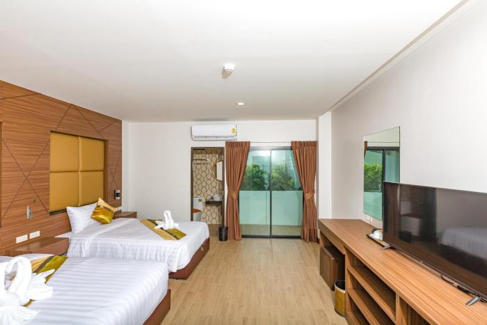the bell airport phuket hotel