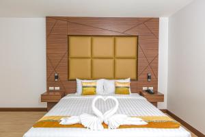 the bell airport phuket hotel