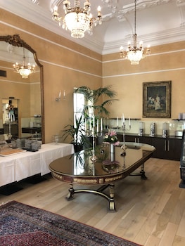 hotel sacher baden