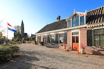 hotel suites wilma j