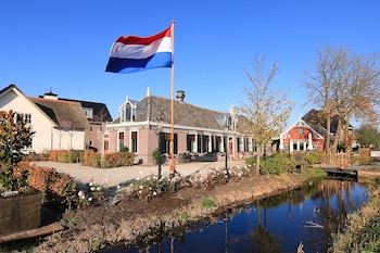 hotel suites wilma j