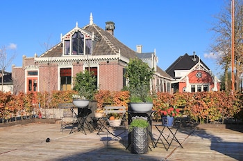 hotel suites wilma j