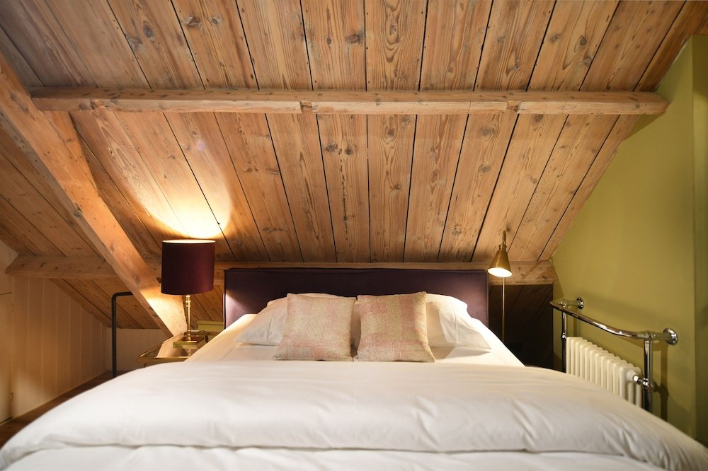 hotel suites wilma j