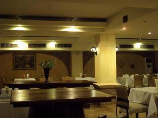 Sapphire Hotel Silom Bangkok,282-282/1-2 Si Lom Suriya Wong Bang Rak Bangkok 10500,5 star