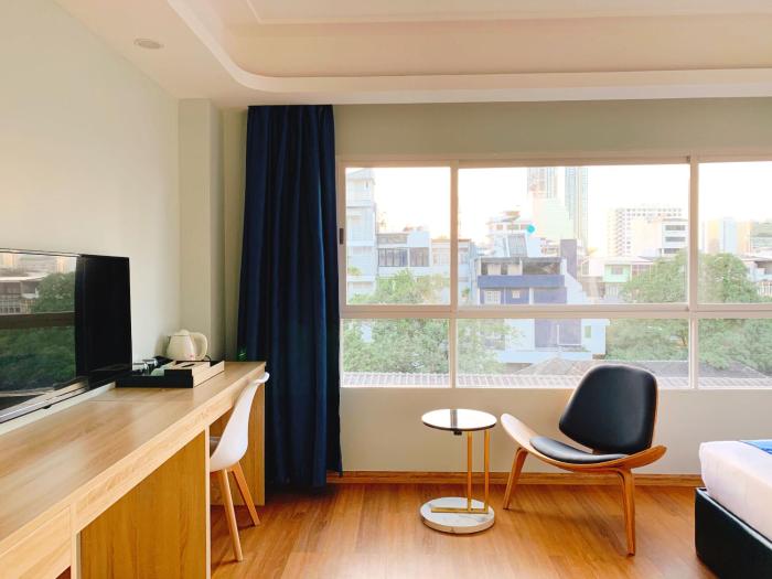 sapphire hotel silom bangkok