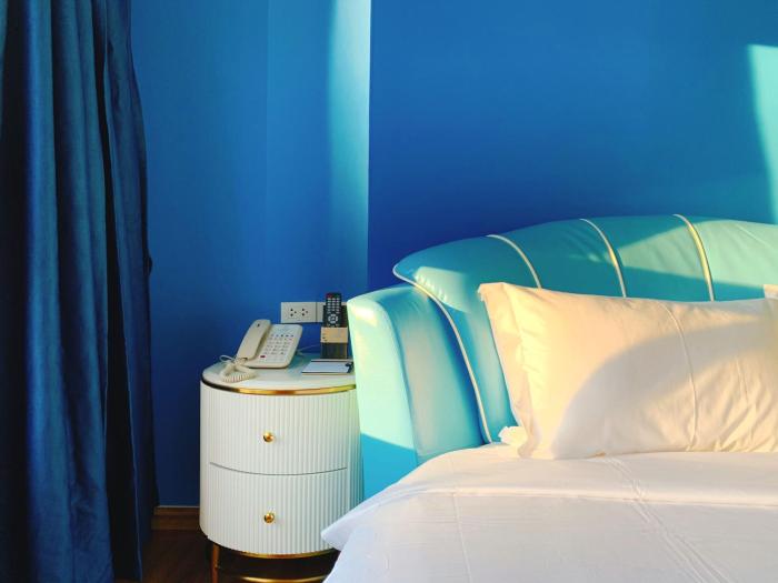 sapphire hotel silom bangkok