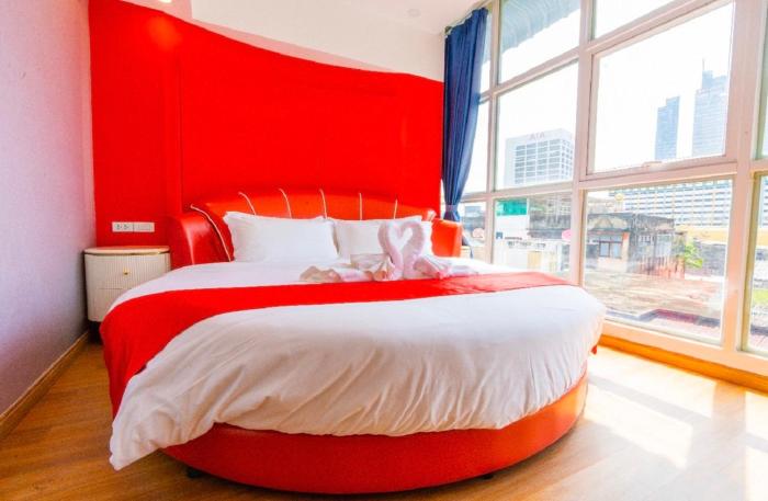 sapphire hotel silom bangkok