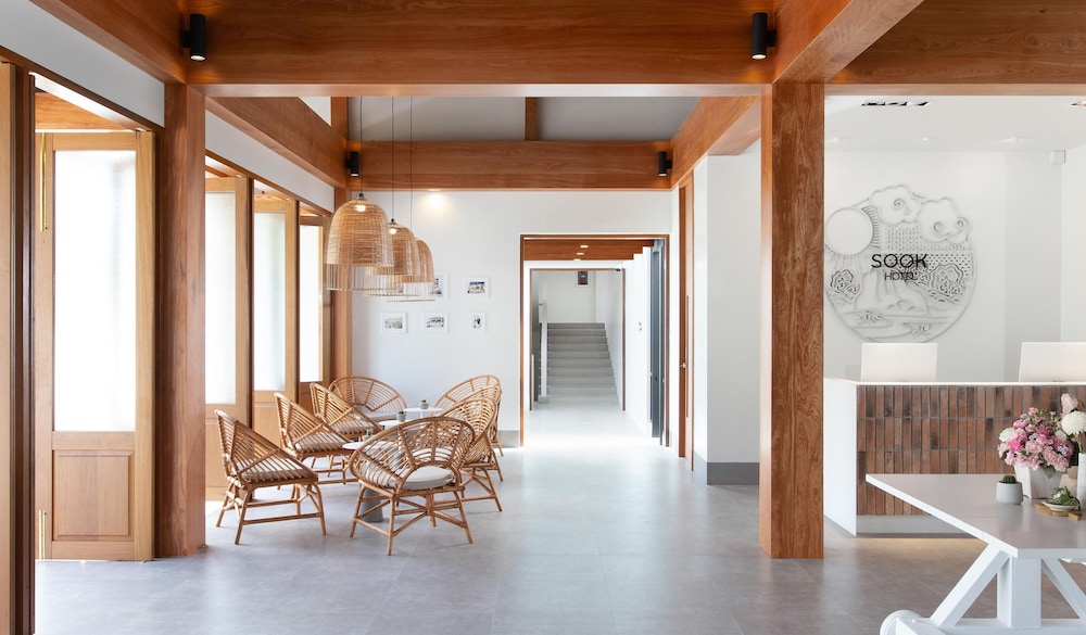 sook hotel