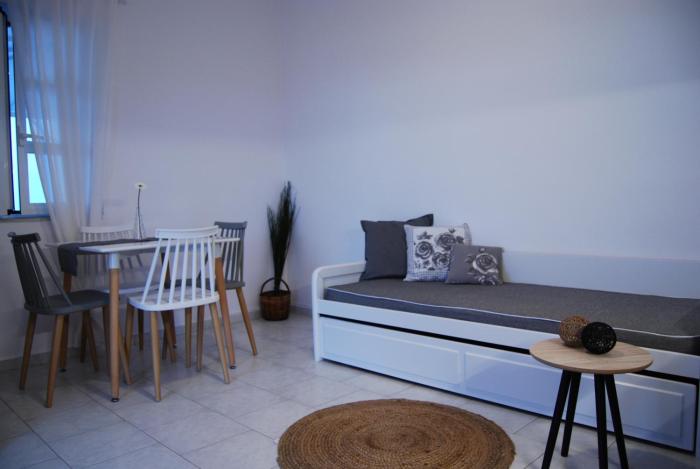 galini rooms and apartments syros
