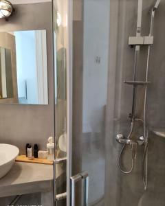 galini rooms and apartments syros
