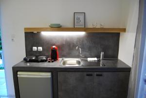 galini rooms and apartments syros