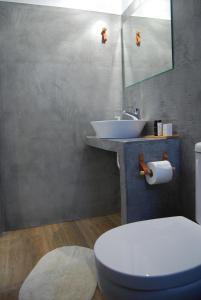 galini rooms and apartments syros