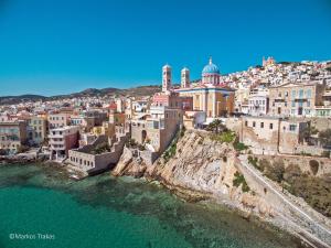 galini rooms and apartments syros