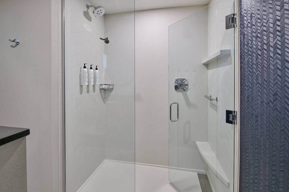 fairfield inn and suites by marriott chicago ohare
