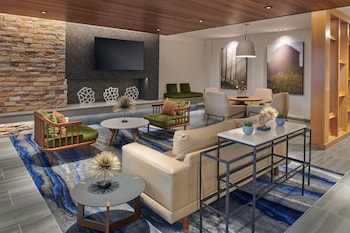 fairfield inn and suites by marriott chicago ohare