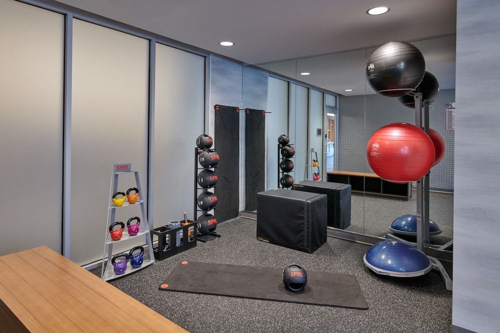 fairfield inn and suites by marriott chicago ohare