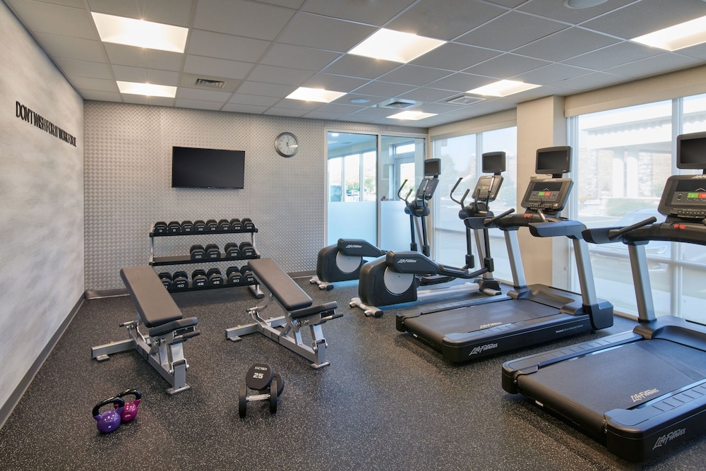 fairfield inn and suites by marriott chicago ohare