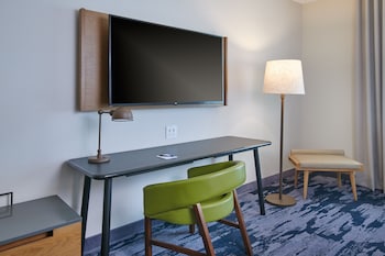 fairfield inn and suites by marriott chicago ohare