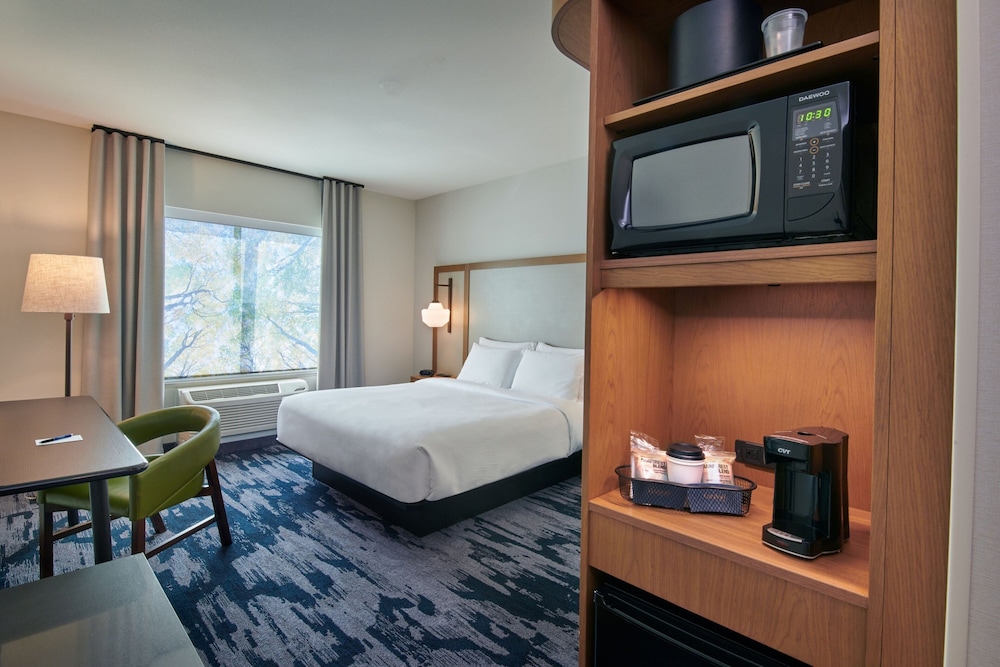 fairfield inn and suites by marriott chicago ohare