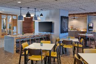 fairfield inn and suites by marriott chicago ohare