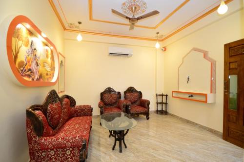 kapish home all pure veg