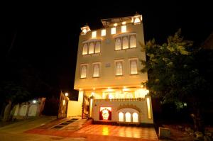 kapish home all pure veg