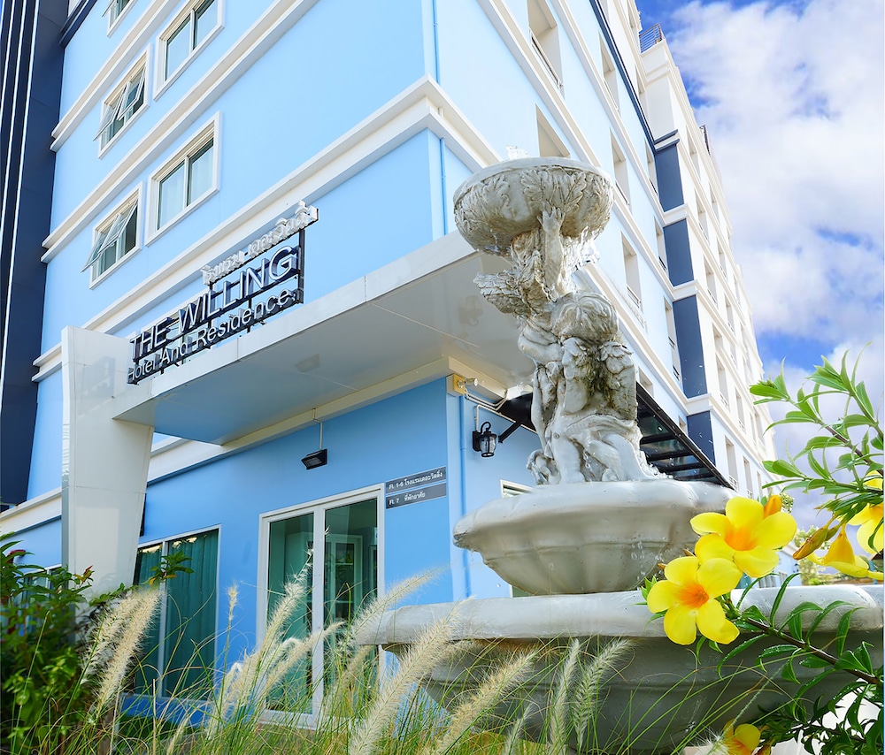 the willing hotel and residence