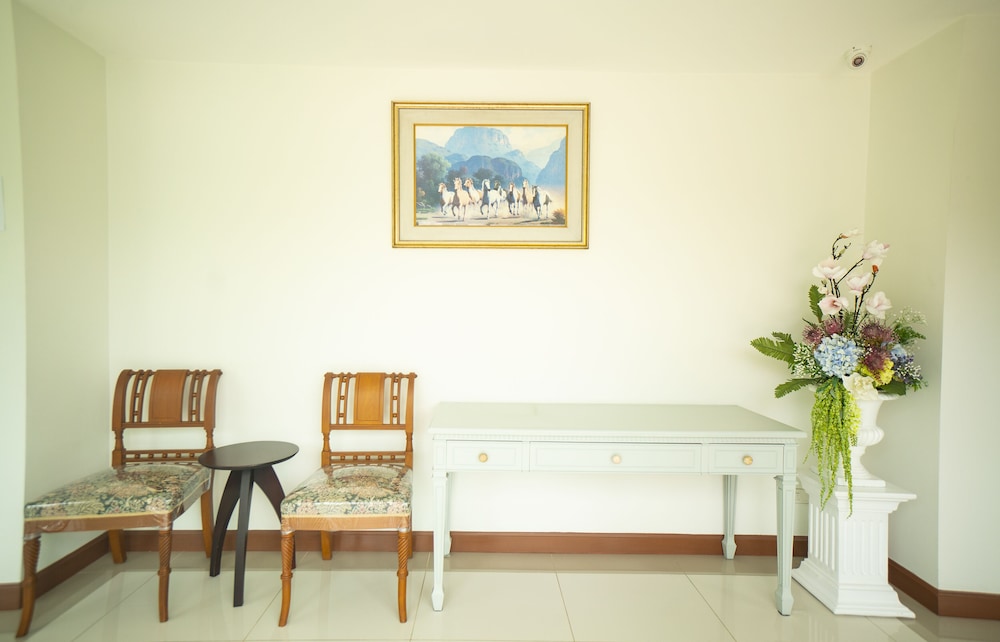 the willing hotel and residence