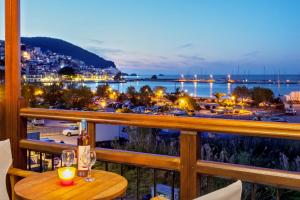 skopelos