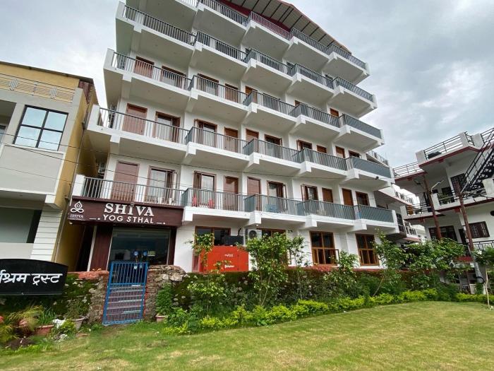 hotel shiva yog sthal