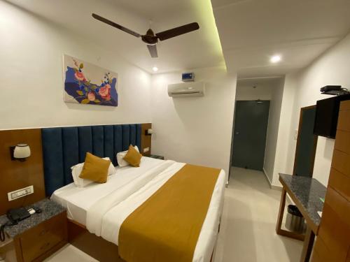 hotel shiva yog sthal