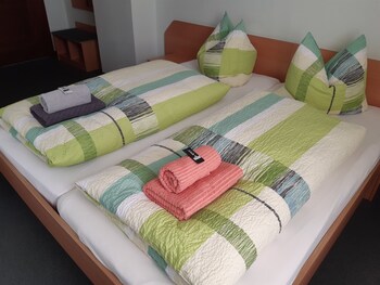 pension schone