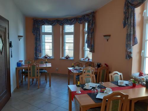 pension schone