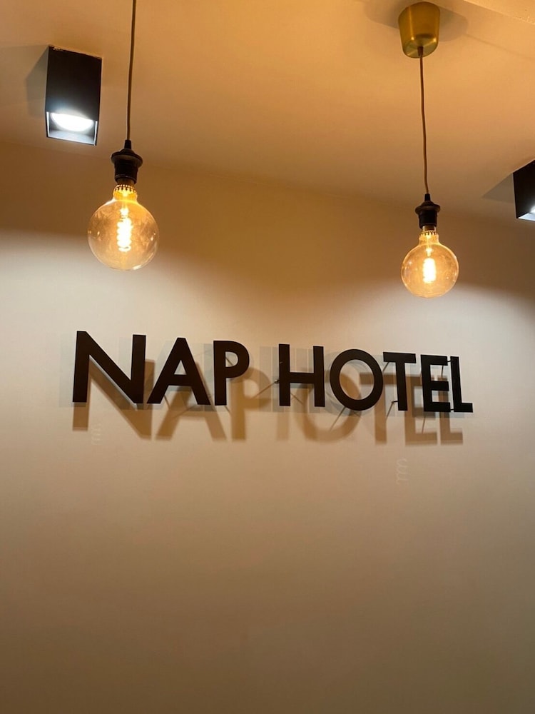 nap hotel